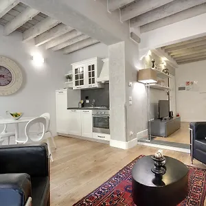 Apartment De Rustici Florence
